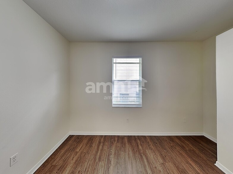 Building Photo - 14305 Gnatcatcher Terrace