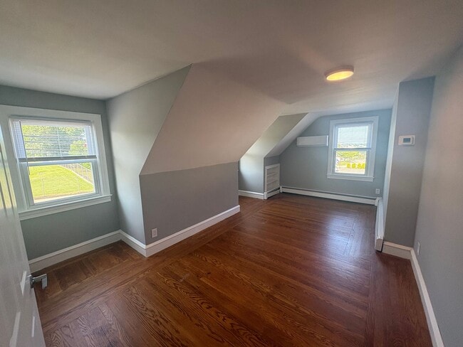 Building Photo - 1822 Mineral Spring Ave