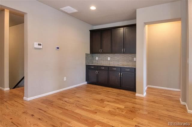 Building Photo - 6765 Windbrook Ct