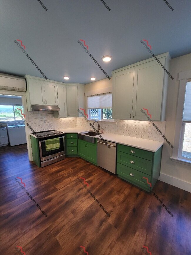 Building Photo - STATUS AVAILABLE  | R207 | $2100