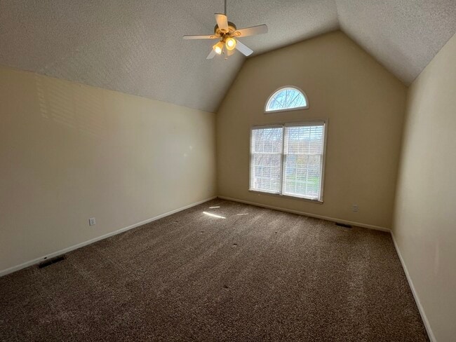 Building Photo - Welcome to this beautiful 4-bedroom, 2.5-b...