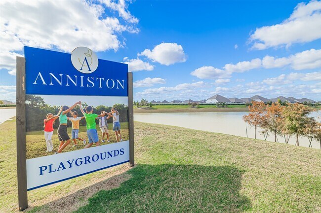 Building Photo - 26718 Willow Ln