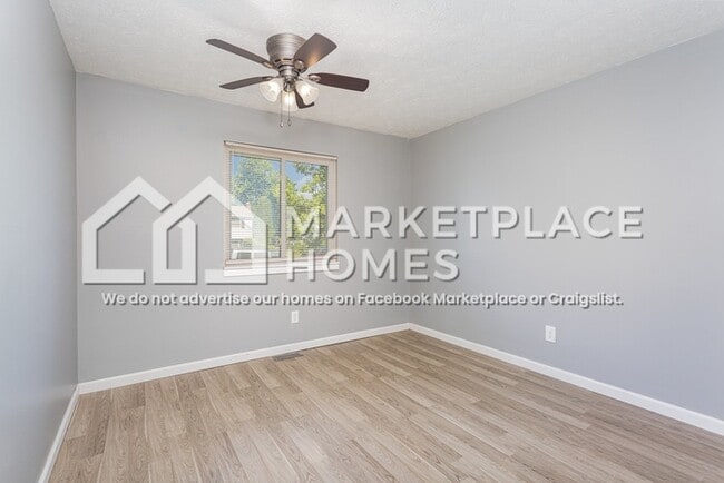 Building Photo - 414 Hilltop Dr