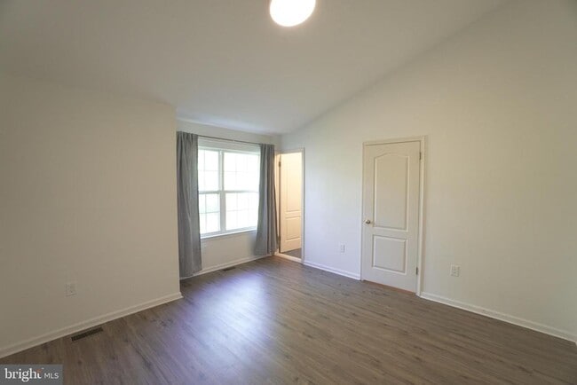 Building Photo - 1803 Harvard Dr
