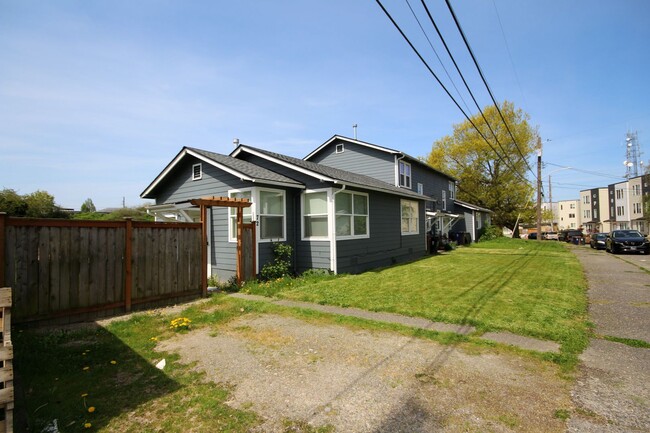 Primary Photo - 3257