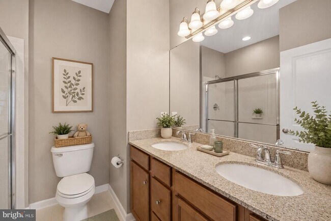 Building Photo - 14158 Cannondale Way