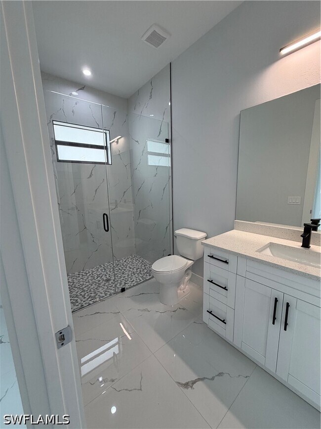 Building Photo - 2863 52nd Ave NE