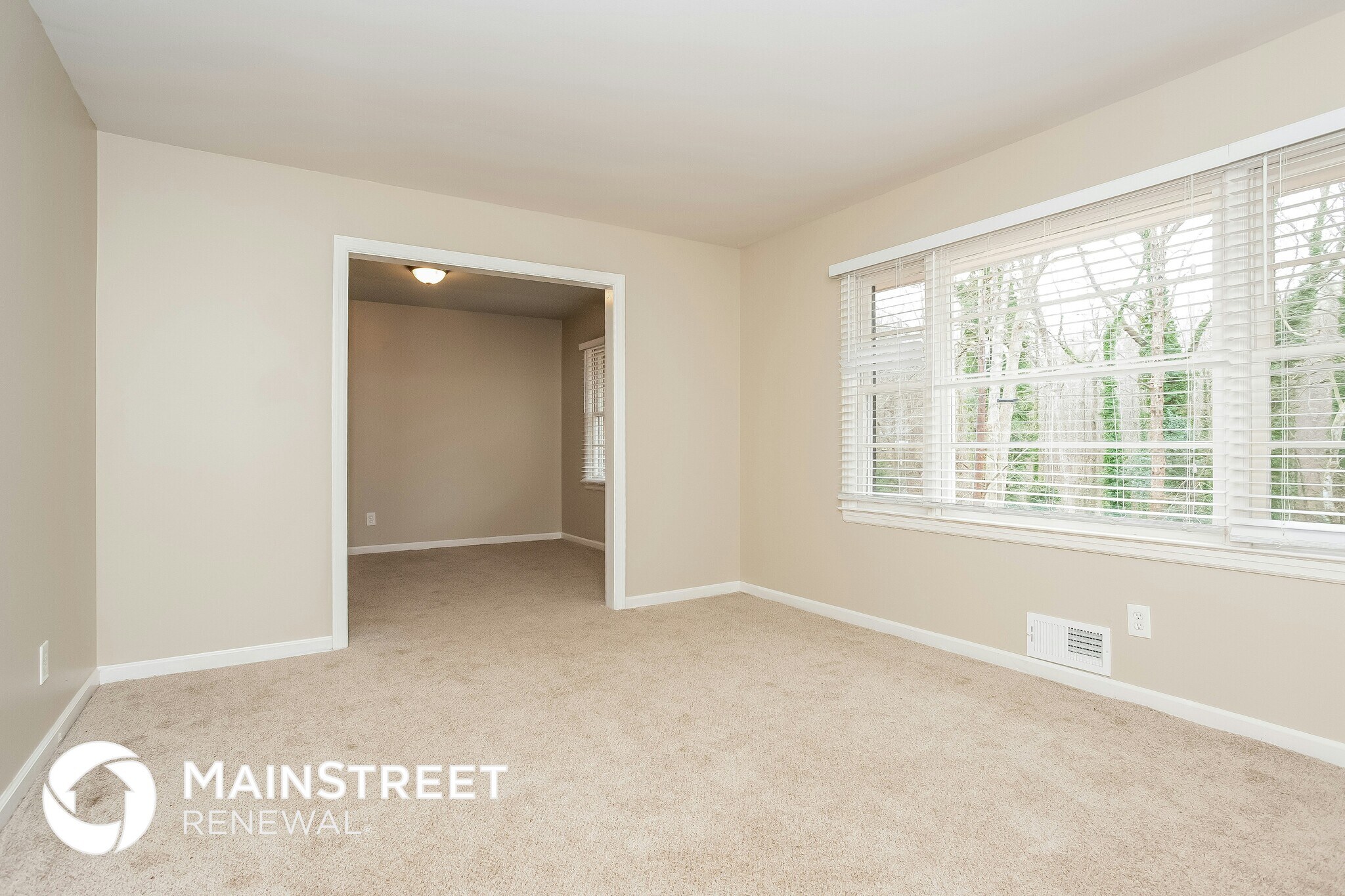 Building Photo - 1354 Pendley Dr