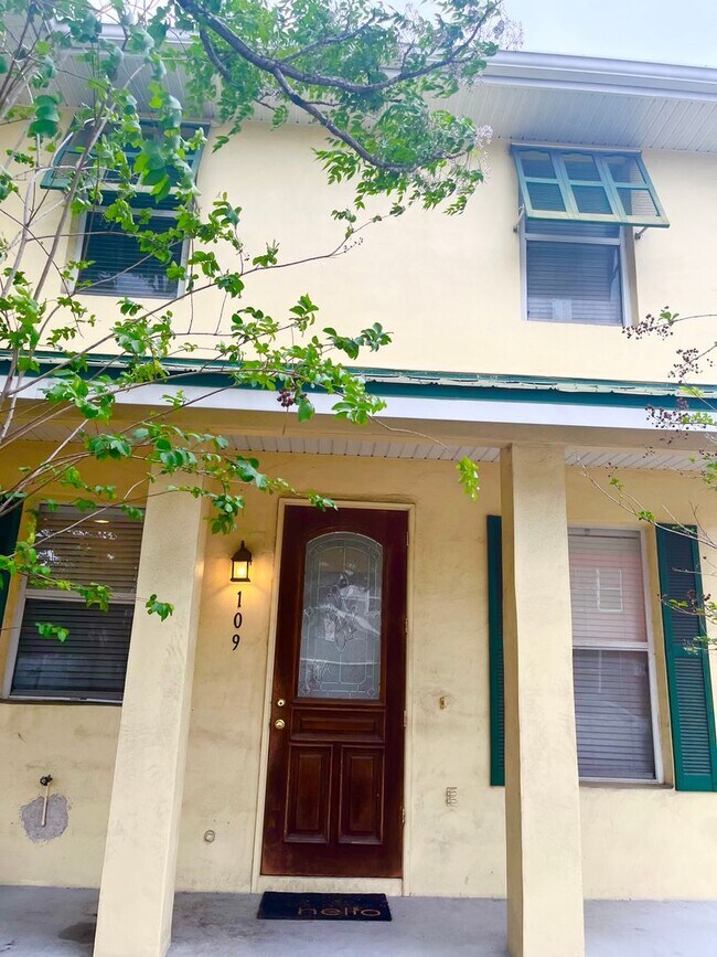 Building Photo - 109 Ky Hvn Ct