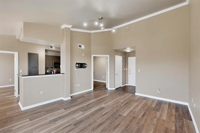 Building Photo - 330 Las Colinas Blvd E