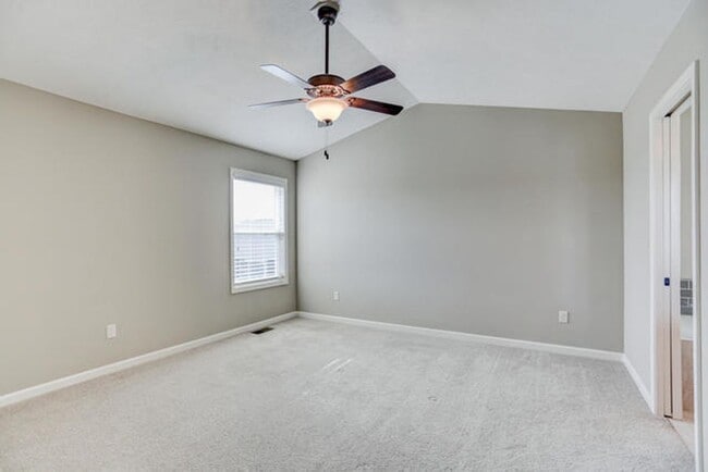 Building Photo - Beautiful 5 bed home with New Fence and Finished Basement -  Mahomet - AVAILABLE NOW