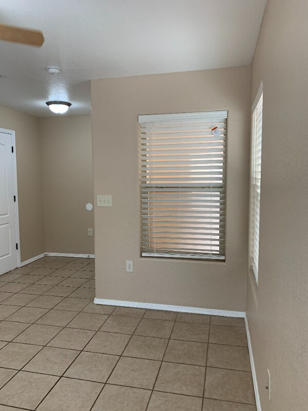 Building Photo - 6345 Reynolds Dr