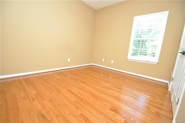 Building Photo - 248 N Honey Springs Ave