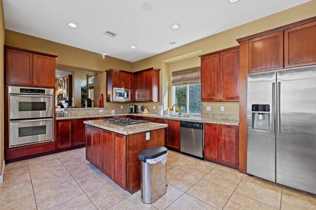 Building Photo - 51977 El Dorado Dr