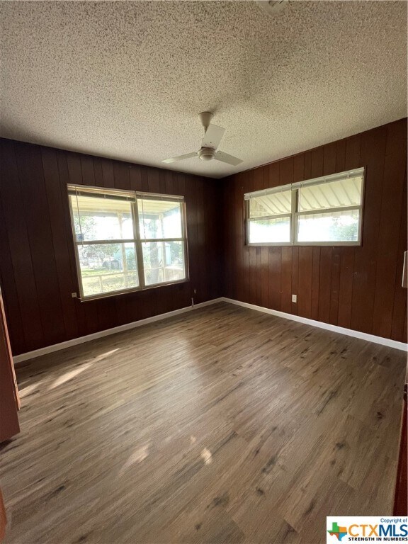 Building Photo - 354 Canyon Cir Dr