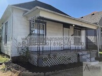 Building Photo - Southend St Joseph Bungalow
