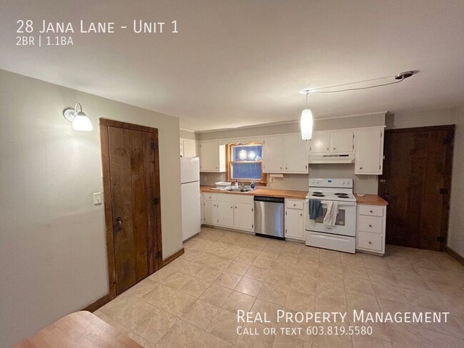 Building Photo - 28 Jana Ln