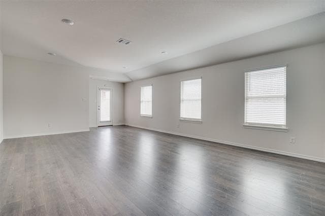 Building Photo - 106 Gallant Fox Ln