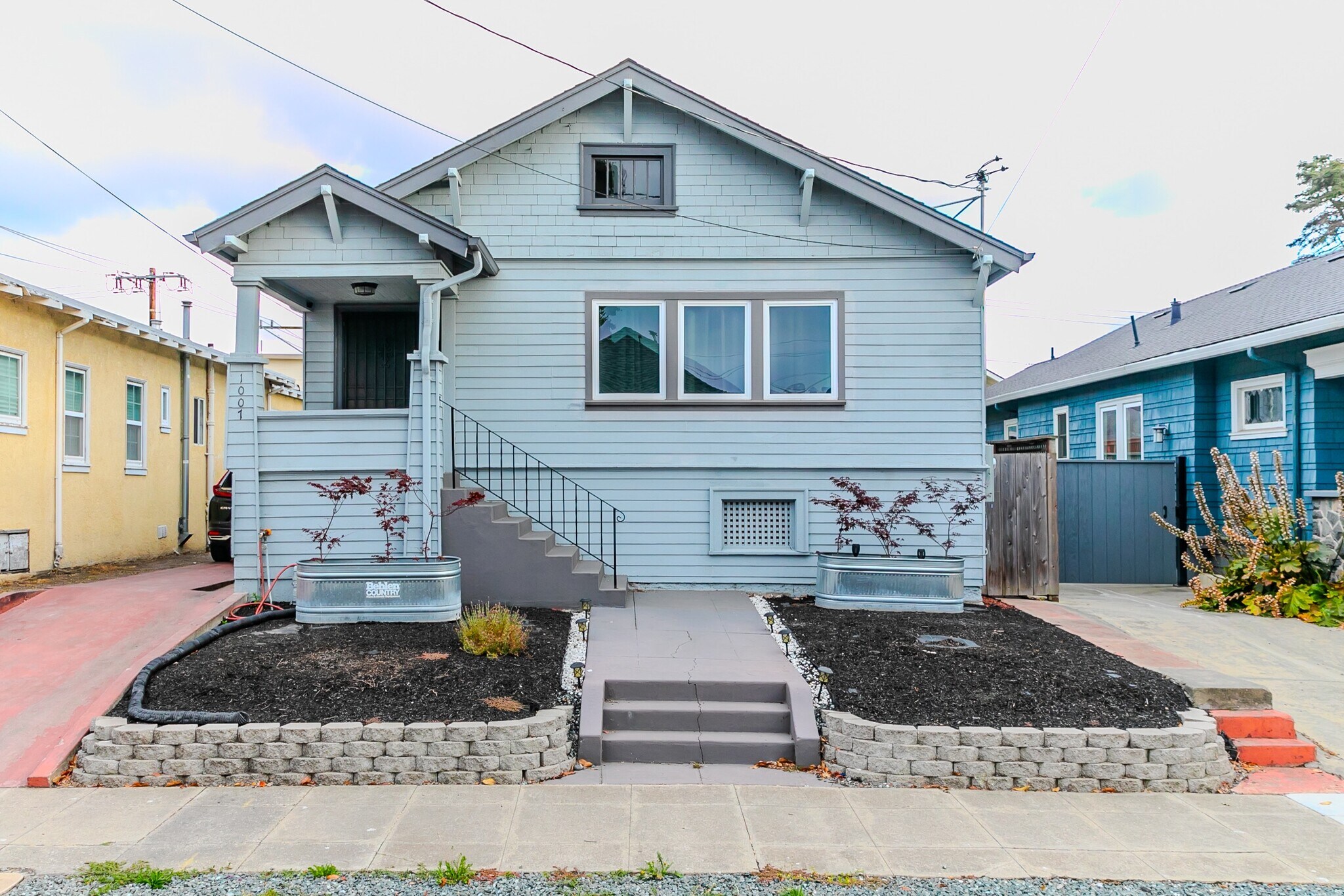 Building Photo - 1009 Arlington Ave