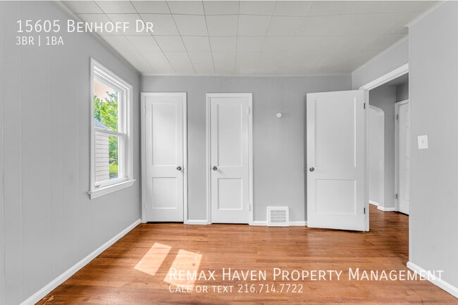 Building Photo - 15605 Benhoff Dr