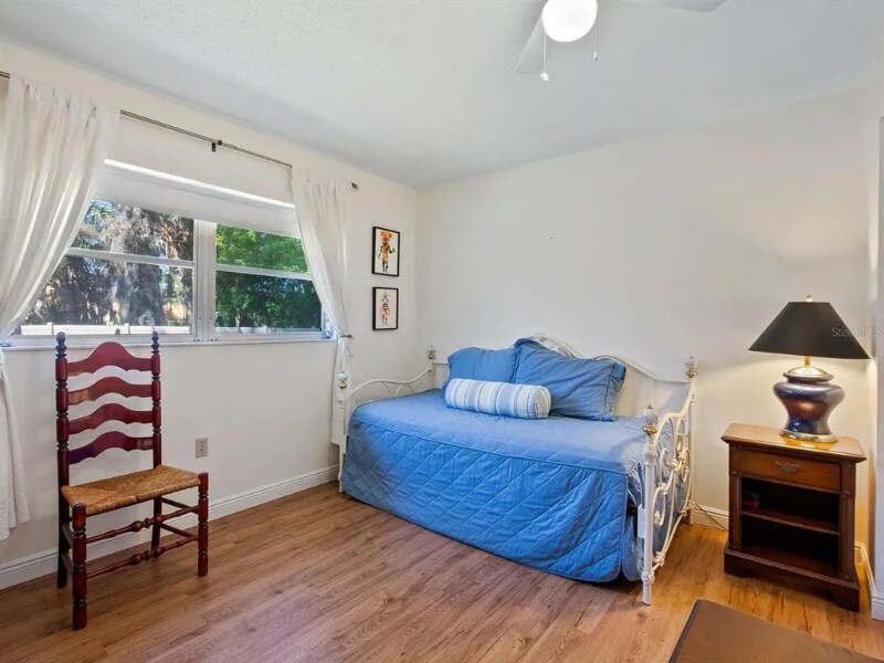 Building Photo - 1624 Whitehead Dr