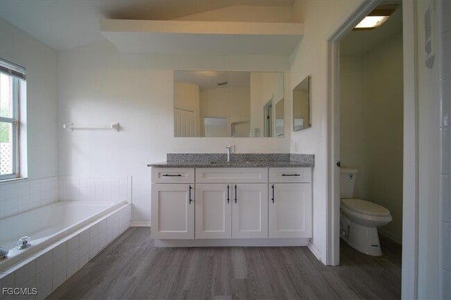 Building Photo - 1502 Scholar Ct
