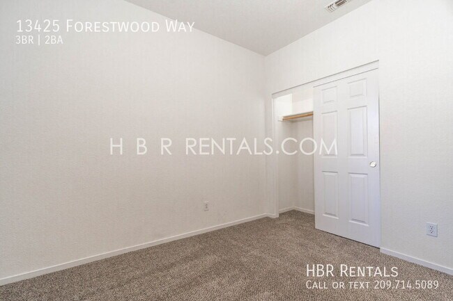 Building Photo - 13425 Forestwood Way