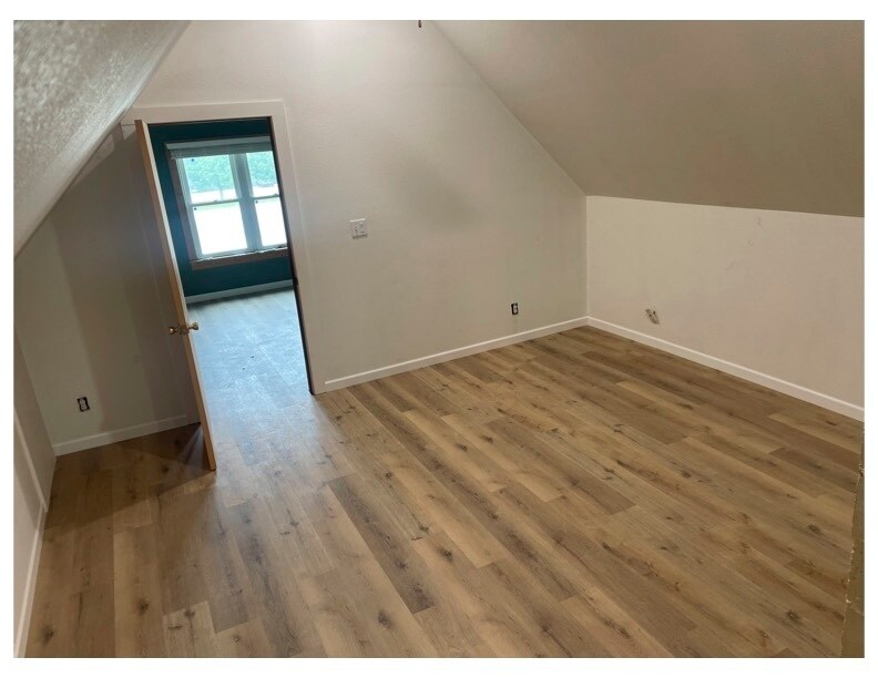 Additional Upstairs Living - 2860 S Delaware Ave