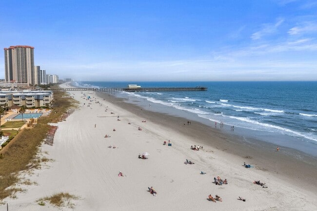 Building Photo - 2600 Elowen Ln