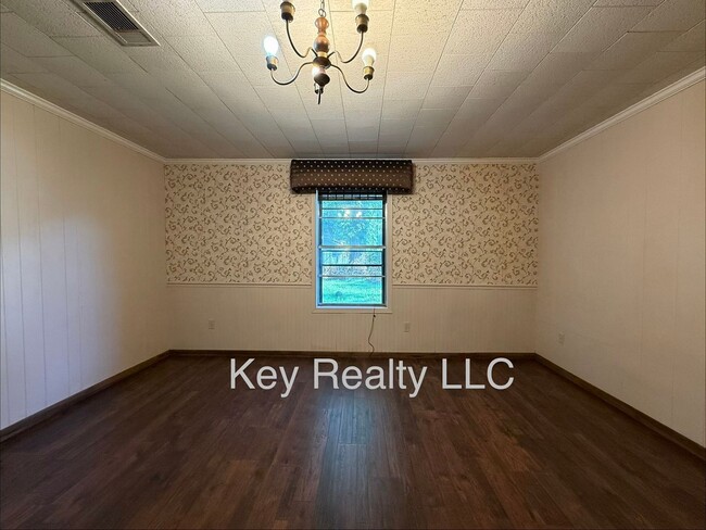 Building Photo - 5311 Prescott Rd