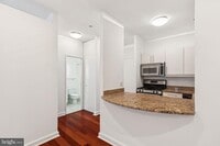 Building Photo - 219 S 18th St