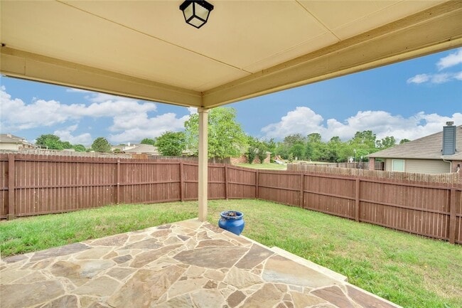 Building Photo - 9001 Tumbleweed Dr