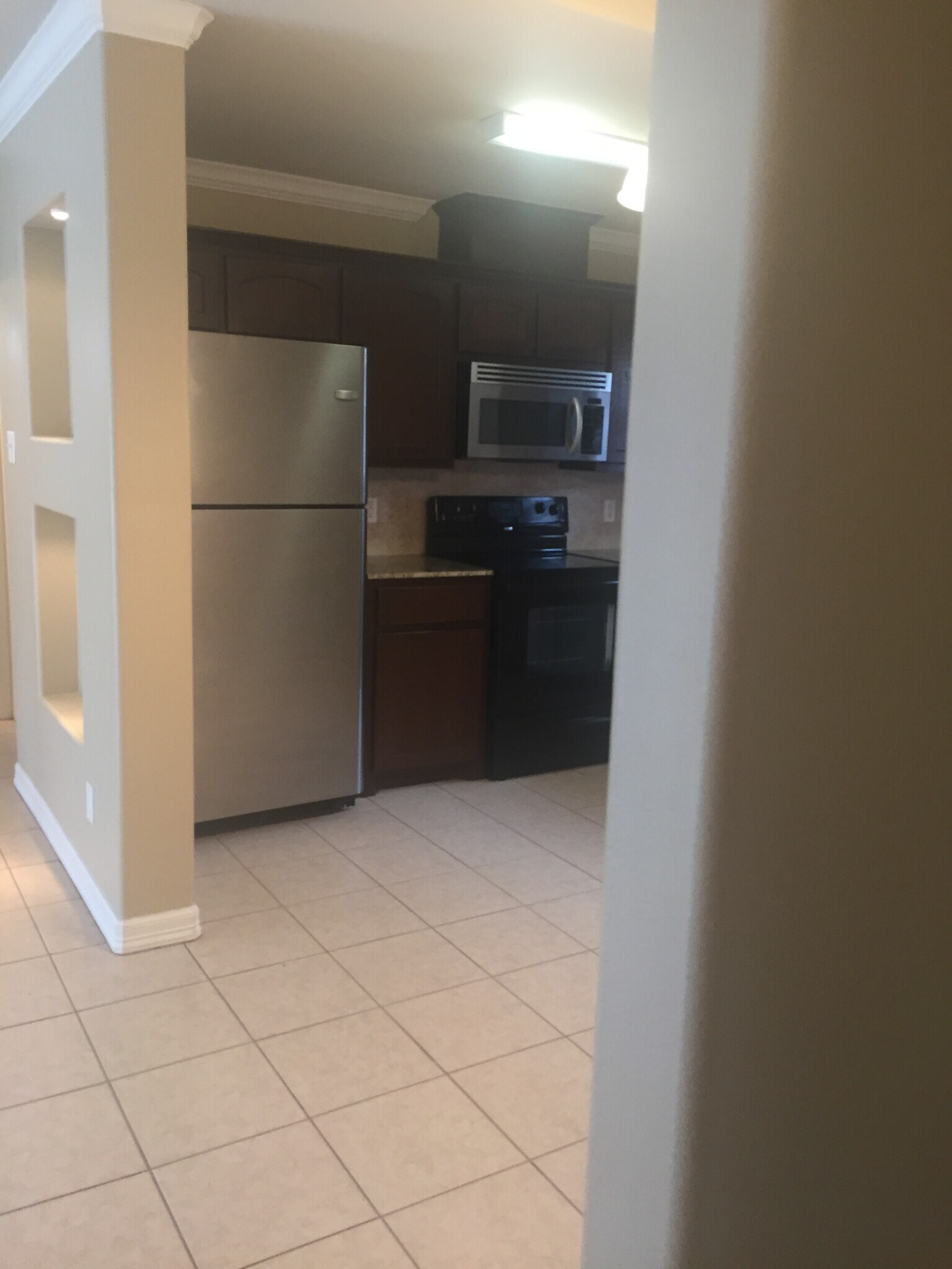Cozy and Neat - 3704 Fairmont Ave