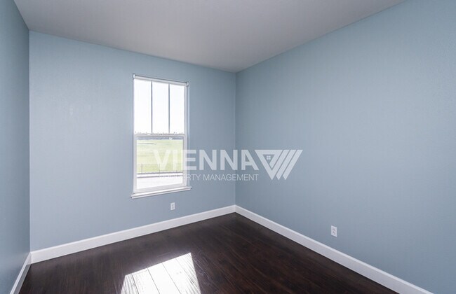 Building Photo - 6216 Lonetree Blvd