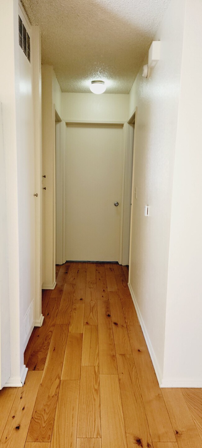 hallway - 1445 W 227th St
