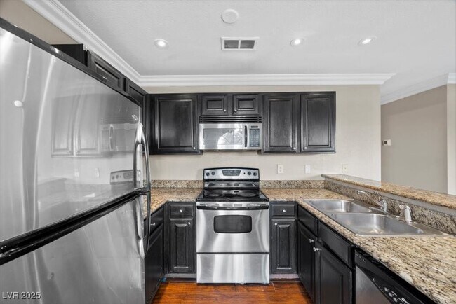 Building Photo - 4050 Pacific Harbors Dr