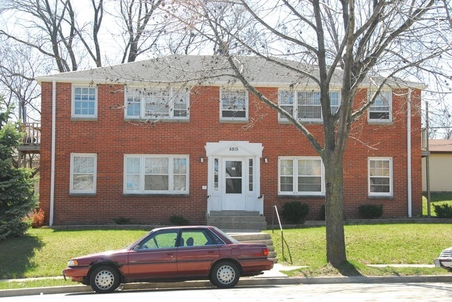 Building Photo - 4815 W Oklahoma Ave