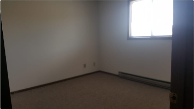 Building Photo - 1332 Spring Village Dr