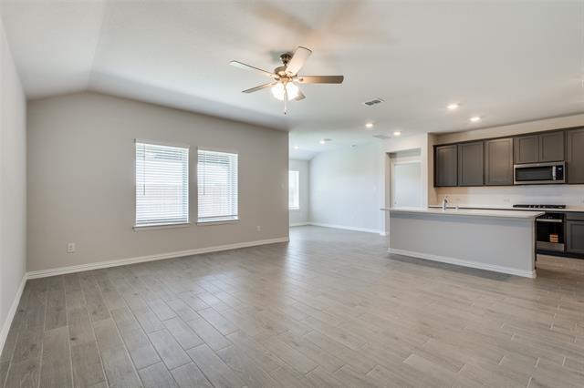 Building Photo - 3916 Amethyst Dr