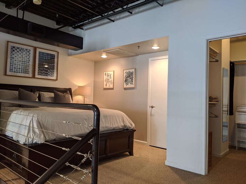 Loft bedroom - 112 S 12th St