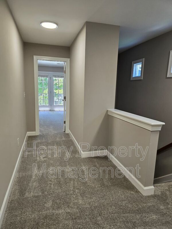 Building Photo - 1624 Legendary Ln