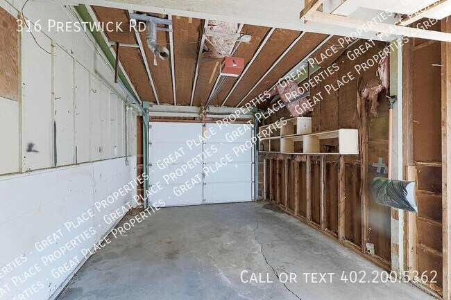 Building Photo - 316 Prestwick Rd