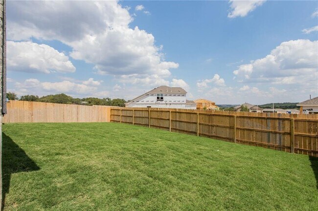 Building Photo - 713 Mallow Rd
