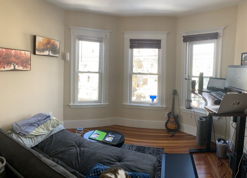 Building Photo - 102 Morrison Ave