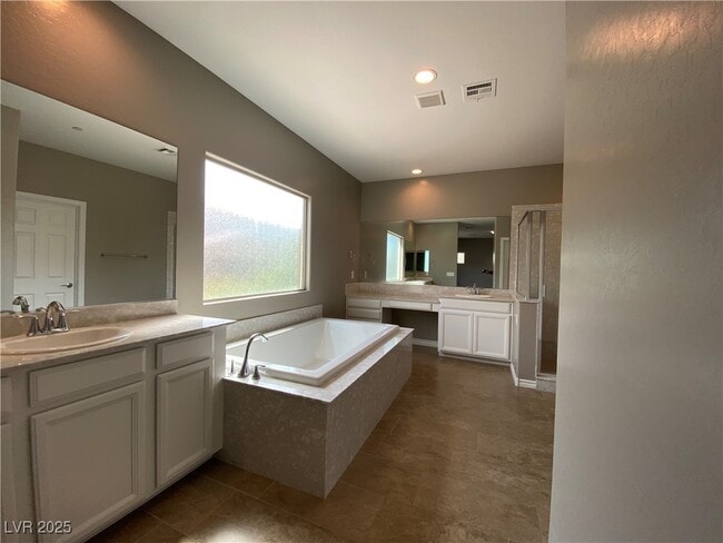 Building Photo - 1551 Mistywood Ct