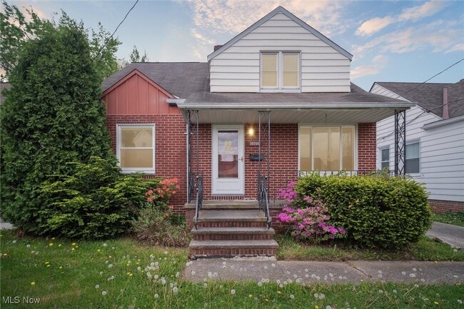 Building Photo - 20700 Goller Ave
