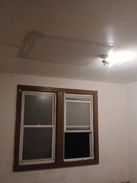 Building Photo - 1422 N 54th St