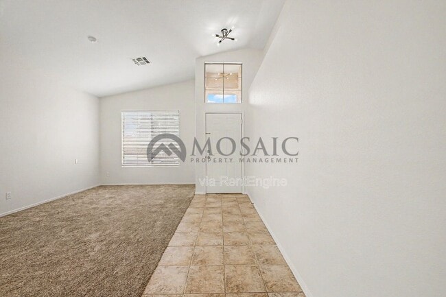 Building Photo - 1894 E Palomino Dr