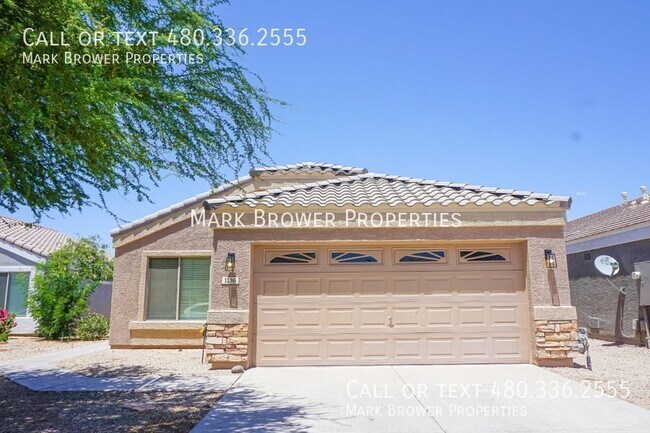 Primary Photo - 1136 E Christopher St