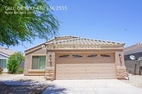 Building Photo - 1136 E Christopher St